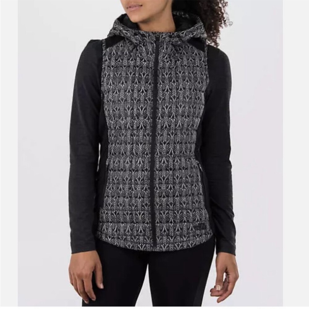The North Face Women’s Thermoball Vest in Tan and Black Lace Print